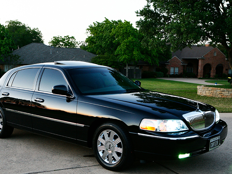 Lincoln Town Car services
